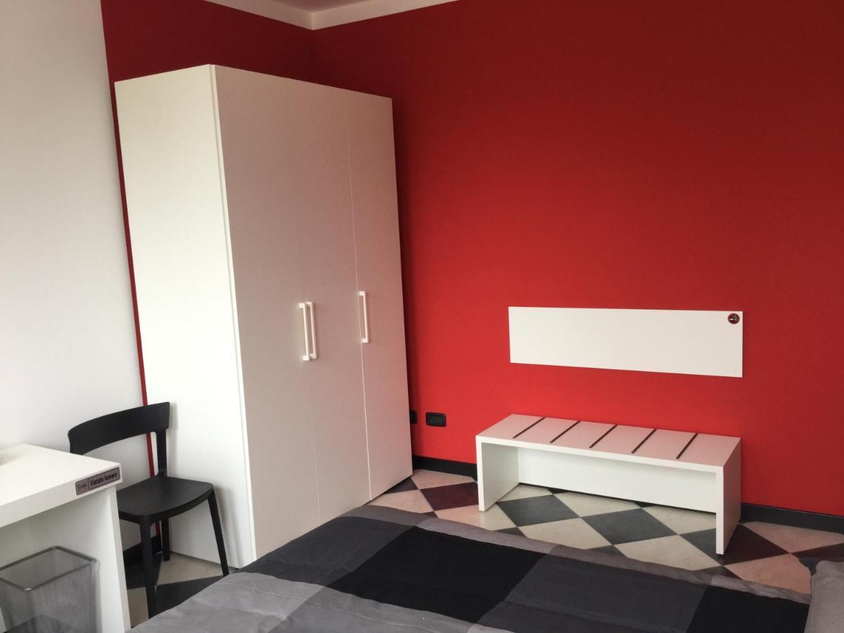 Sub14 Suite Con 2 Camere Da Letto Grandi เรจโจเอมิเลีย ภายนอก รูปภาพ